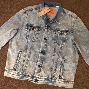 Levi’s® Denim Trucker Jacket - Size: XL - NWT